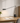 Justerbar bordlampe med svingarm